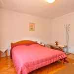 Apartment&room Milka 1633