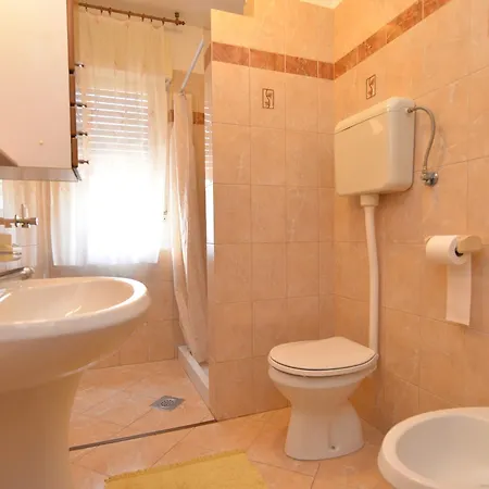 Гостьовий будинок & Milka 1633