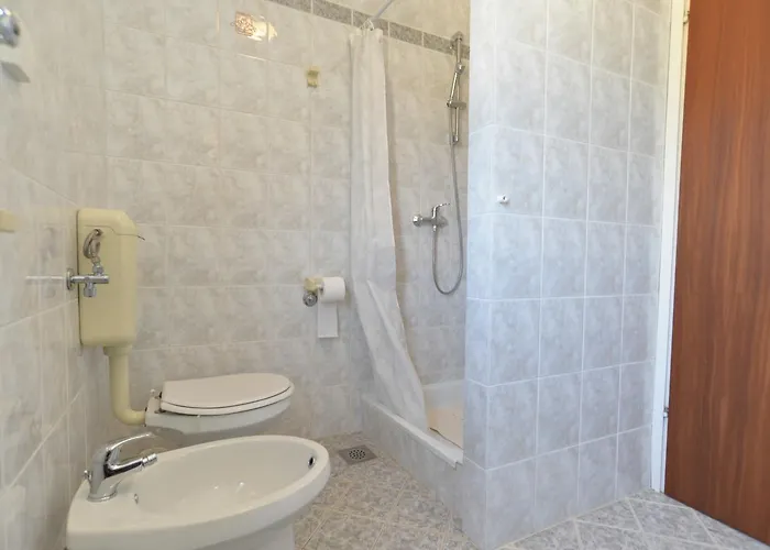 & Milka 1633 Guest house 3*